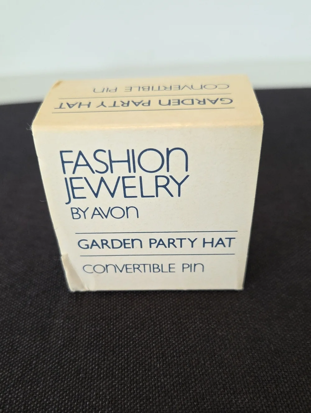 Avon 80s Fashion Jewelry Garden Party Hat Pin
